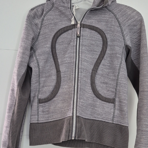 lululemon athletica Other - LULULEMON SCUBA GRAY Hoodie Size 6